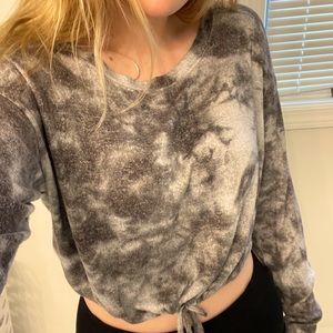 Freshman Long Sleeve Sinch-Bottom Top